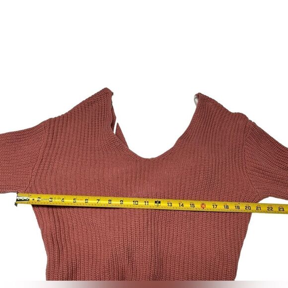 Forever 21 Pink Knit Off the Shoulder Sweater Open Back Cute Sexy Jumper - Picture 6 of 7